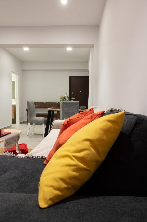 Downtown Color Apartment *
