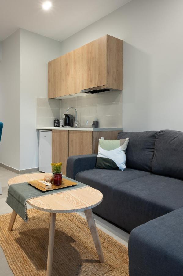Apartment Downtown Color *
