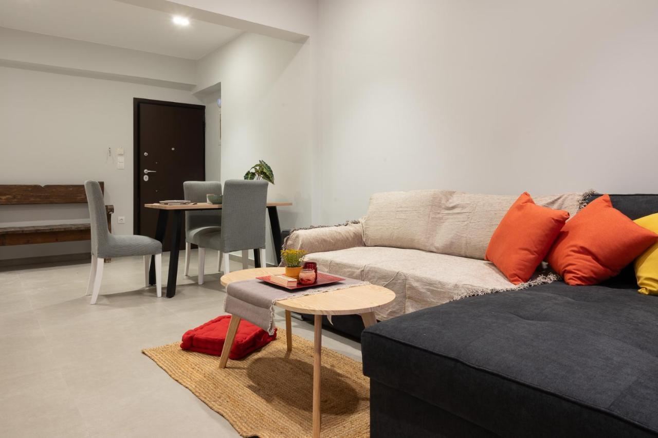 Downtown Color Apartment *